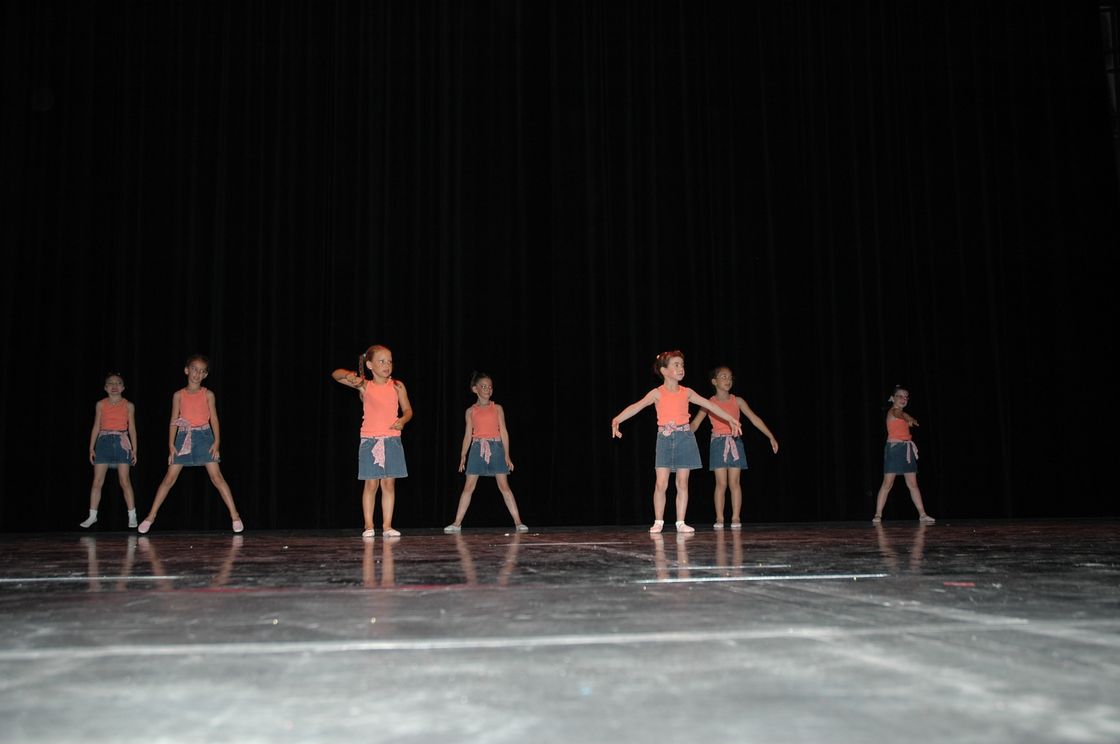 Spectacle de fin d'année 2010 Ecole de danse Murielle Cazenave « LA