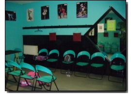 La Clairière - Ecole de danse Plaisance du Touch - Vestiaires, août 2011 La Clairière - Ecole de danse Plaisance du Touch - Vestiaires